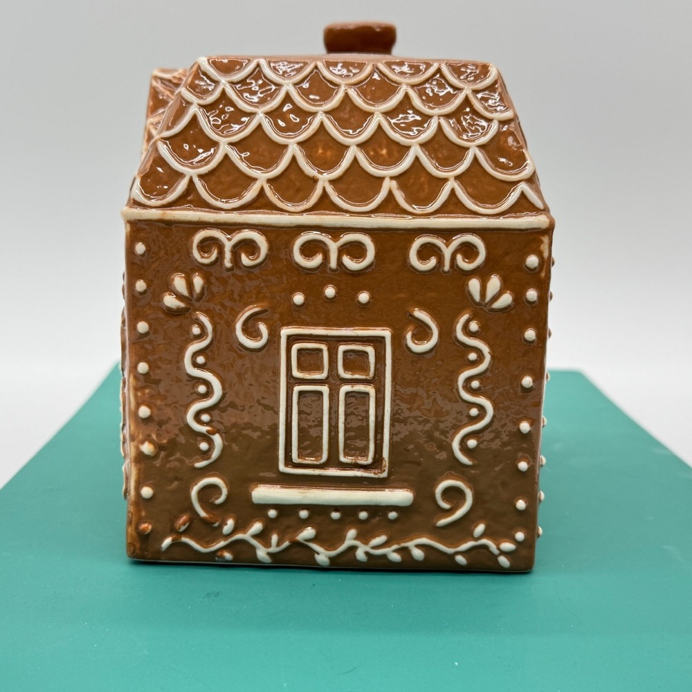 Retired St Nicholas Square Ceramic Gingerbread House Christmas Decor Kohl's - Picture 7 of 10